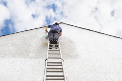 Peinture extérieure à Cornillé — façades et ravalement